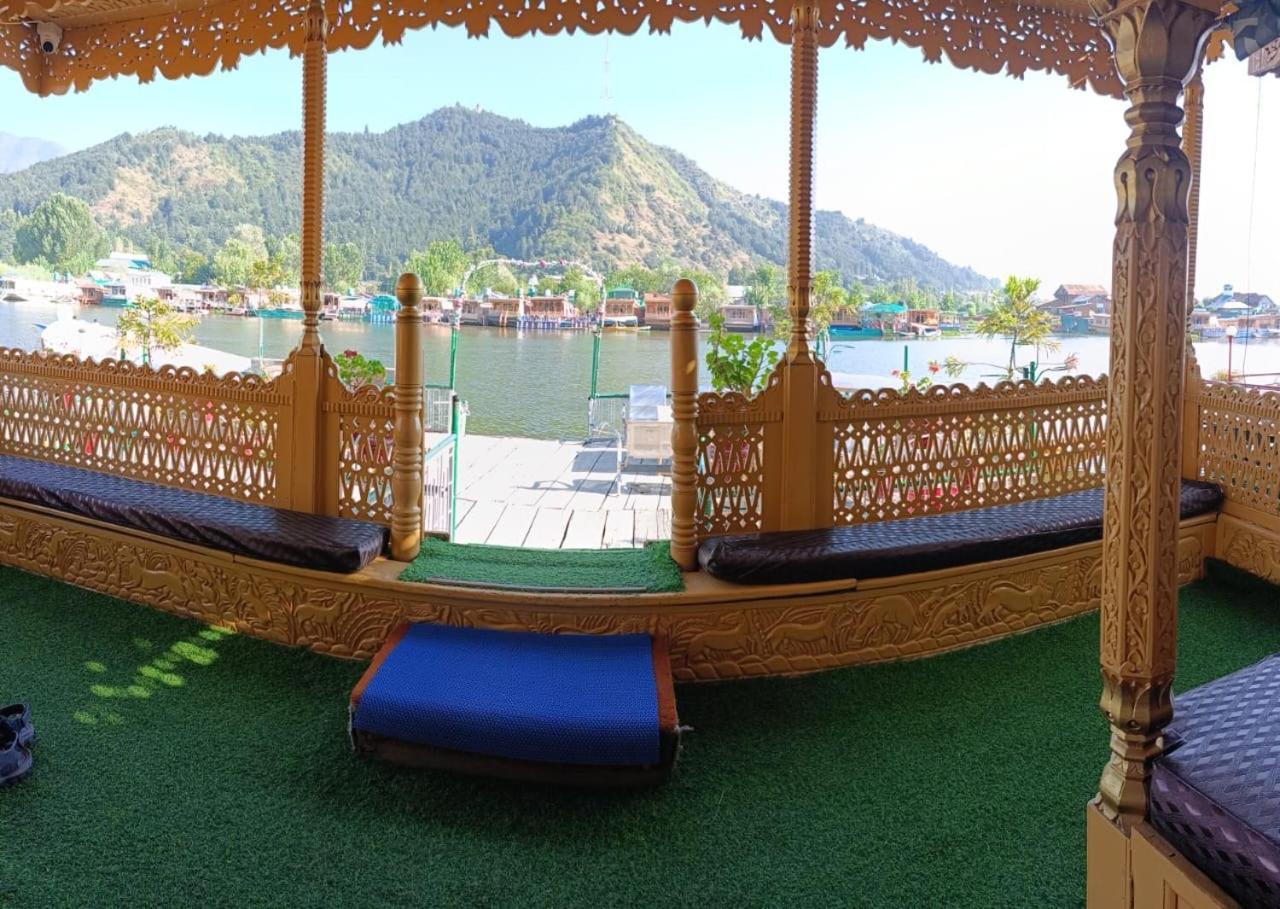 The Heritage Safina Group Of Houseboats Srinagar  Exterior photo